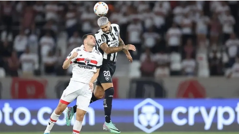 São Paulo e Botafogo decidem vaga na semi da Libertadores